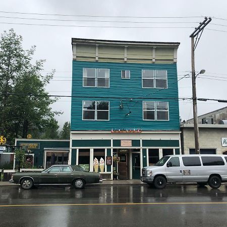 Historic Hotel Bayview Stewart 外观 照片