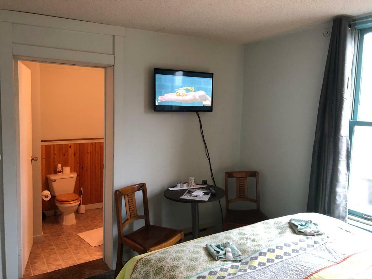 Historic Hotel Bayview Stewart 外观 照片